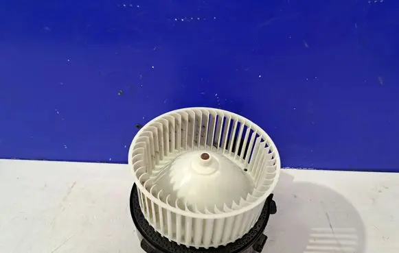 Volvo XC90 Heater fan/blower 31497372