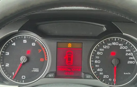 Audi A4 S4 B8 8K Speedometer (instrument cluster) 8K0920900 503001621103