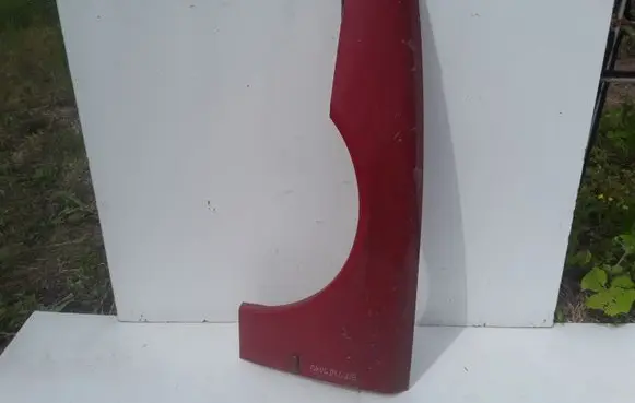 Peugeot 406 Fender