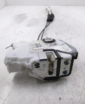 Honda CR-V Front door lock 72111SWAE1