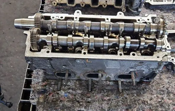 Audi A8 S8 D3 4E Engine head 0593AG IMPRK1510916