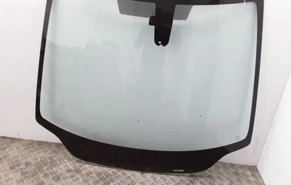 Honda Civic Front windscreen/windshield window 43R001589 AS1 M1247