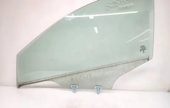 Nissan Qashqai Front door window glass four-door 43R001582 M3240D0T682