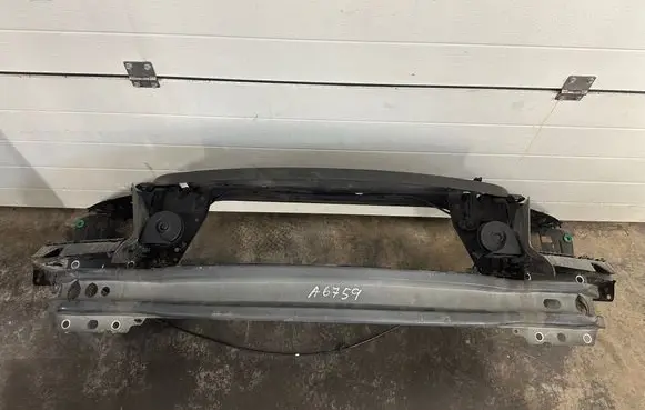 Volvo V70 Radiator support slam panel 