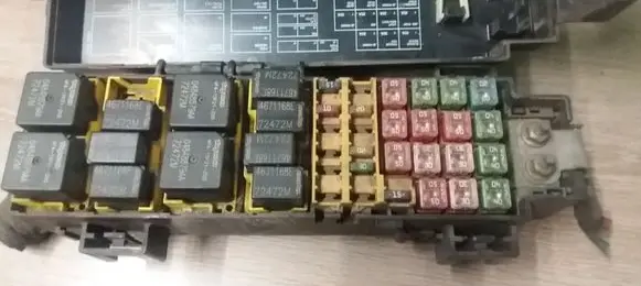 Jeep Cherokee Fuse module 56009983A0 AWGS340100014 96555J
