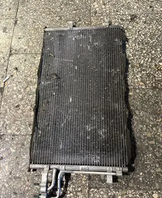Ford Focus A/C cooling radiator (condenser) 9L8007130