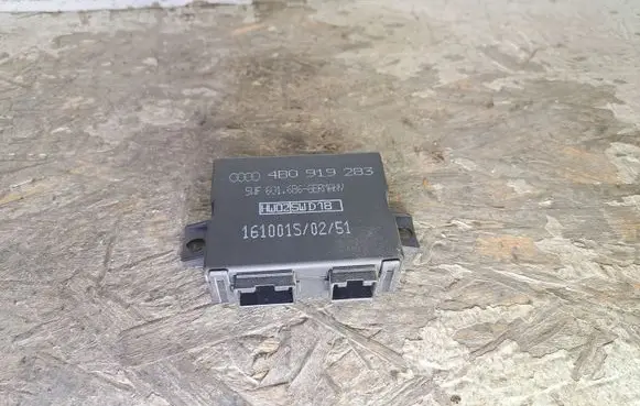 Audi A3 S3 8L Parking PDC control unit/module 4B0919283 161001S0251