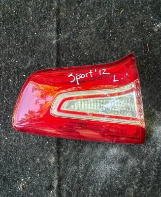 KIA Sportage Tailgate rear/tail lights