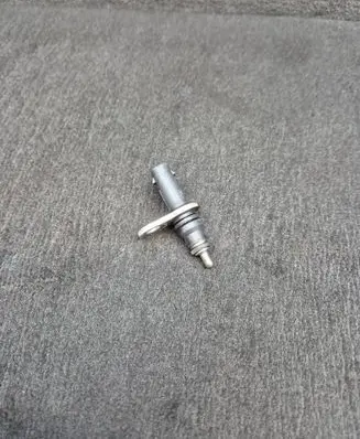 Audi A6 S6 C7 4G Oil temperature sensor 079919523 079919523H