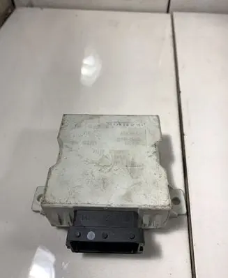 Toyota Avensis T250 Window wiper relay 8594005050