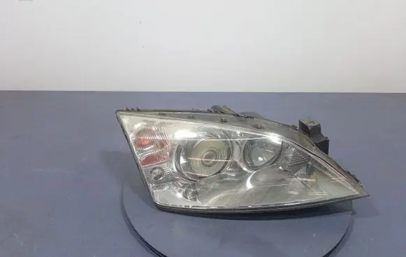 Ford Mondeo Mk III Headlight/headlamp 1S71-13005-CK