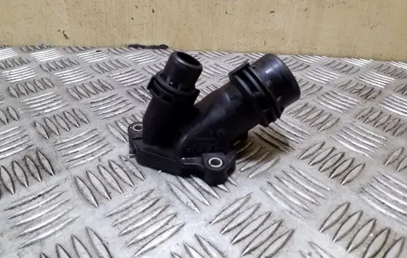 BMW X1 E84 Engine coolant pipe/hose 7800048