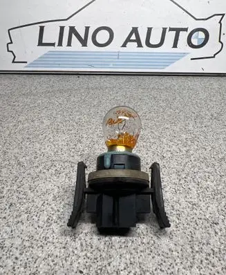 BMW 5 E34 Headlight part 1384032