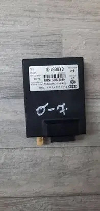 Audi Q7 4L Auxiliary heating control unit/module 4F0909509 0328826