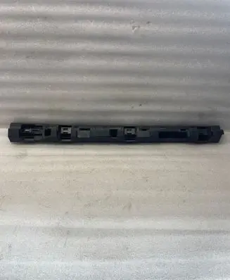 Sill/side skirt trim