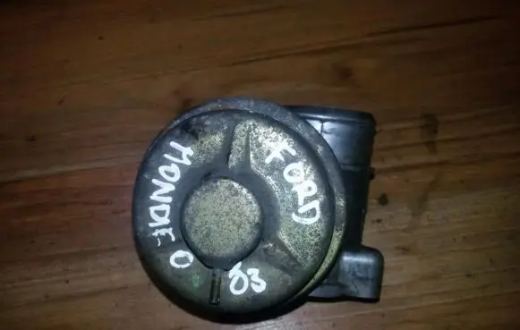 Ford Mondeo Mk III EGR valve 137B02P