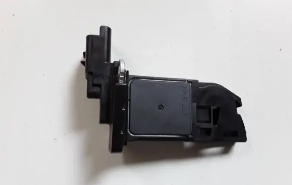 Peugeot 508 II Mass air flow meter 9677093080