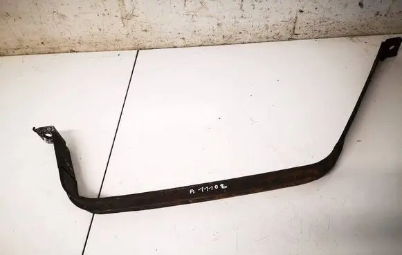 Honda CR-V Fuel tank mounting bracket 