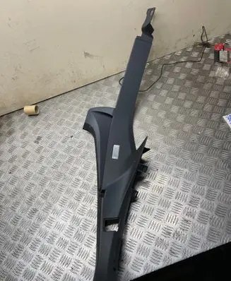 BMW 3 E90 E91 (D)pillar trim (top) 7261905 003990012500 15300810