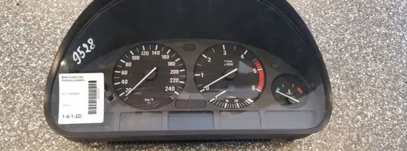 BMW 5 E39 Speedometer (instrument cluster) 6903800