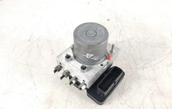 Tesla Model Y ABS Pump 104474510B