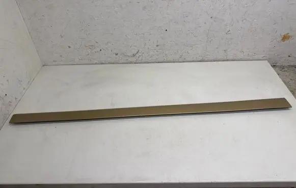Volvo S60 Front door trim (molding) 08693518