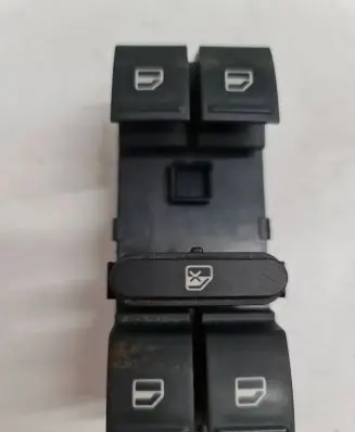 Volkswagen Golf V Electric window control switch 1K4959857B