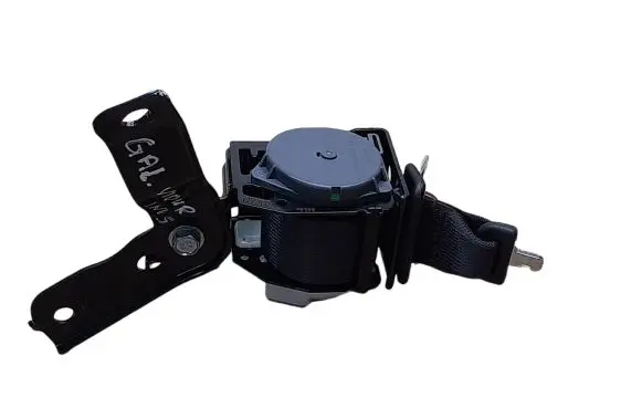 Subaru Legacy Middle seatbelt (rear) ADC7078 DS530835