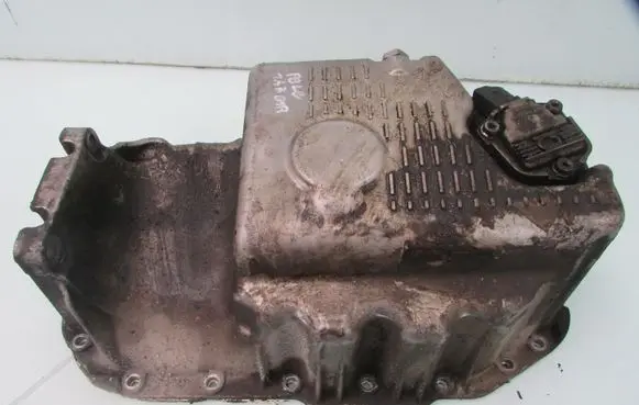 Volkswagen Polo III 6N 6N2 6NF Oil sump 032103603AB
