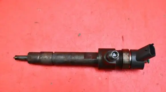 Alfa Romeo 159 Fuel injector 0445110244