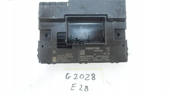 Audi Q7 4M Gateway control module 8W8907468