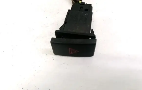 Toyota Avensis T250 Hazard light switch 157963 TR9503