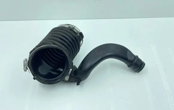 BMW 6 G32 Gran Turismo Air intake hose/pipe