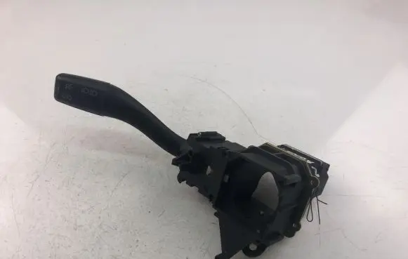 Audi A4 S4 B6 8E 8H Indicator stalk 8E0953513A