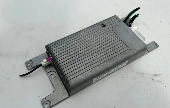 BMW 5 E60 E61 Bluetooth control unit module 9132539 67515023 10099110