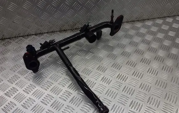 Audi A6 S6 C5 4B Heater radiator pipe/hose 