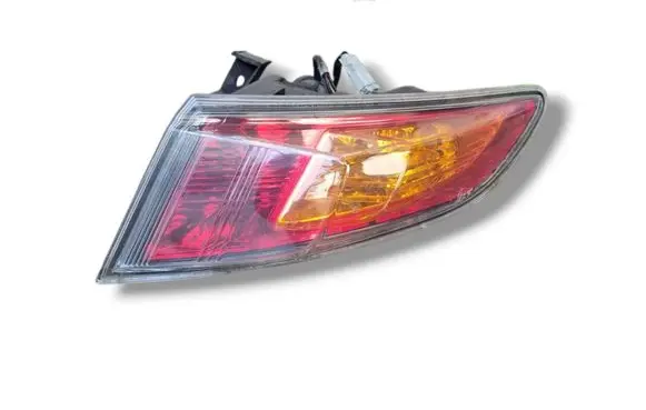 Honda Civic Rear/tail lights 33501-SMG-E04