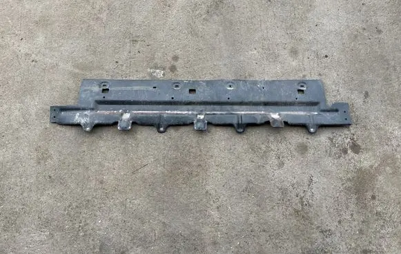 Ford F150 Intercooler air guide/duct channel JL348B407AH