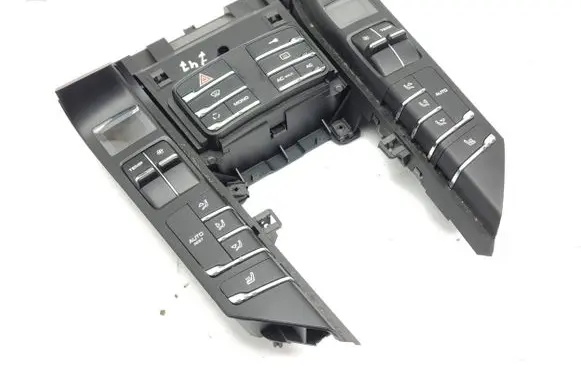 Porsche Cayenne (92A) Climate control unit 7P5907040AA 000000024 5HB01035716
