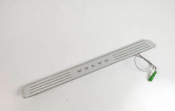 Volvo XC90 Front sill trim cover 31463534
