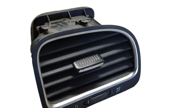 Volkswagen Golf VI Dashboard side air vent grill/cover trim 5K0819710D 5K0819704K