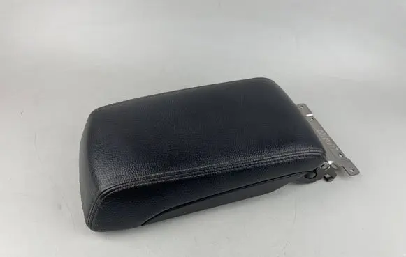 Subaru Legacy Armrest 