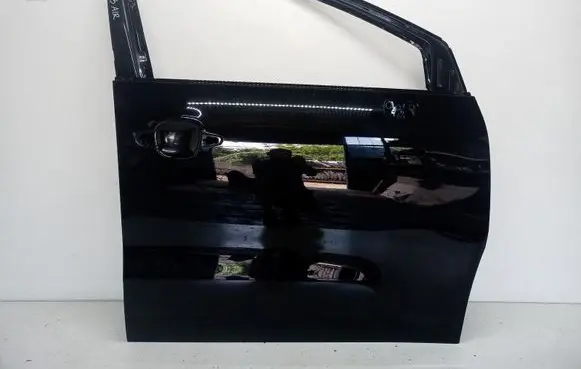 Citroen C3 Aircross Front door