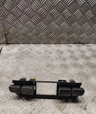 Hyundai Santa Fe Hazard light switch