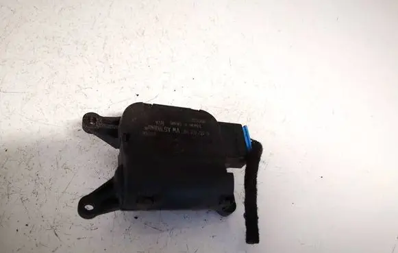 Volkswagen Caddy Air flap motor/actuator 1k0907511c 0132801340