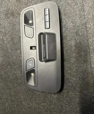Chevrolet Camaro Front seat light 84026945 095938320 Y000000000000X