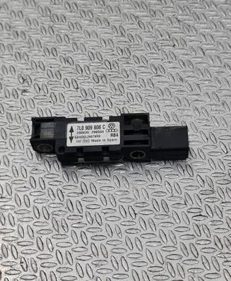 Porsche Cayenne (9PA) Airbag deployment crash/impact sensor 7L0909606C 200635 0232L2NK7KRB