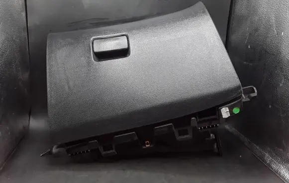 Opel Astra J Glove box NOCODE