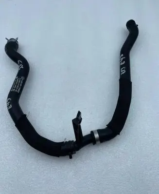 Mercedes-Benz E AMG W213 Engine coolant pipe/hose A2058301702