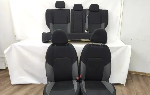 Nissan Qashqai Seat set NissanQashqaiJ11